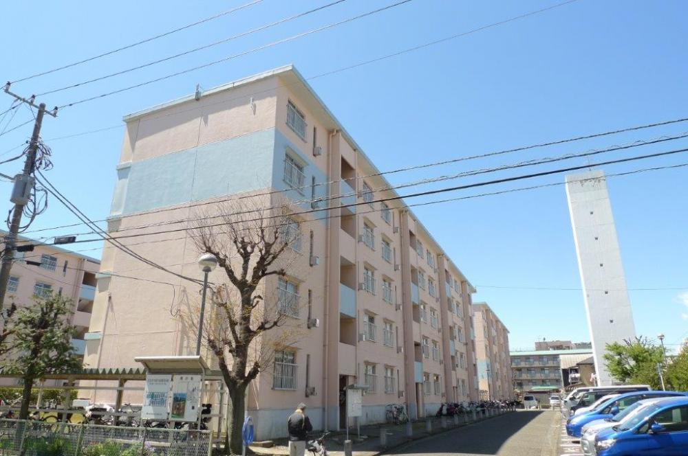 平塚田村の建物外観