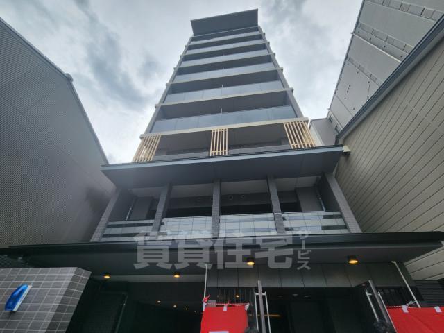 京都市中京区橋東詰町のマンションの建物外観