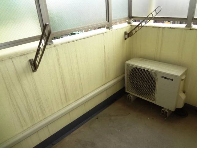 バルコニー　広々バルコニー