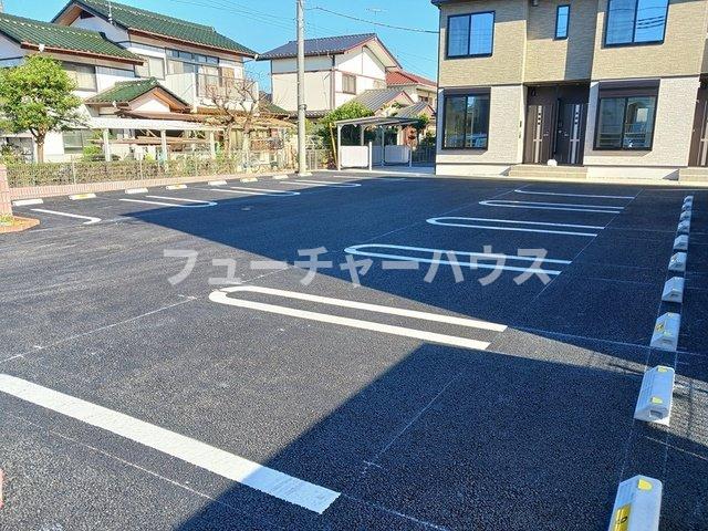 【ボー・ルーナの駐車場】