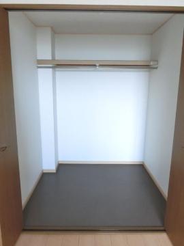 　収納　ウォ―クインクローゼット