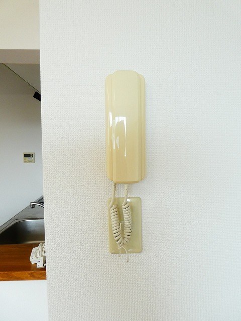 セキュリティ　写真は201号室です。（参考）