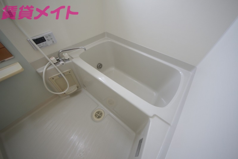 バス・シャワールーム　同型参考写真