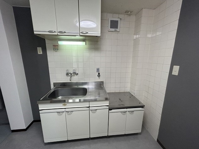 キッチン　参考写真。