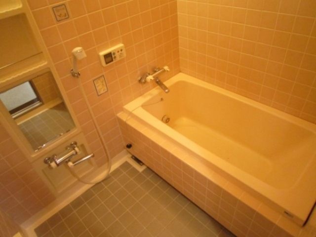 バス・シャワールーム　☆広めのバスルーム☆