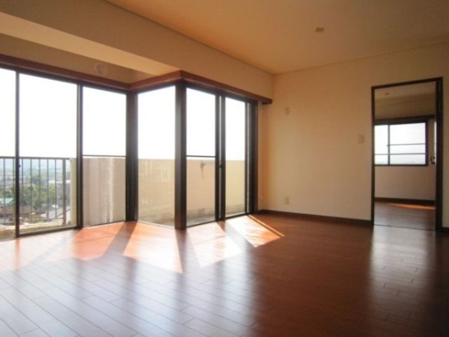 その他部屋・スペース　☆広～いリビング☆