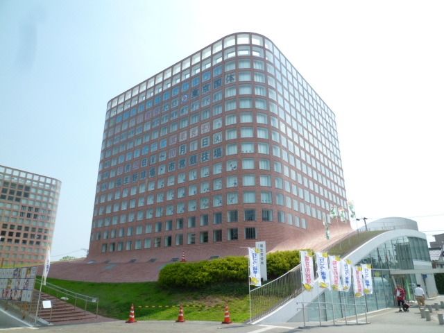 役所　福生市役所（役所）まで180m