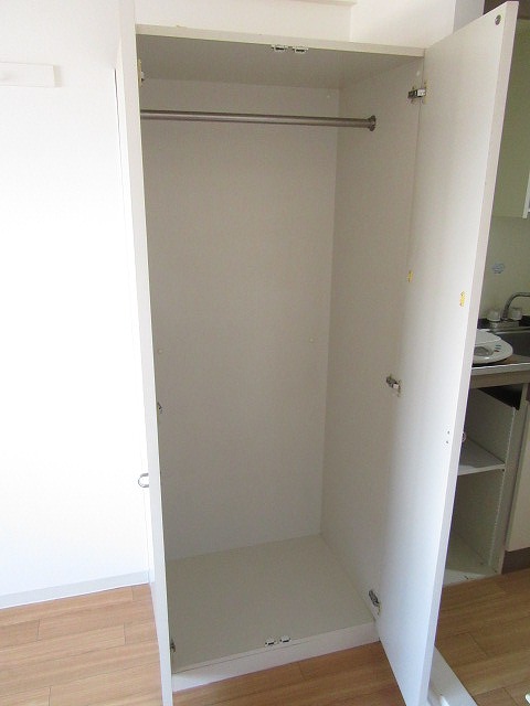 収納　室内は現況を優先します