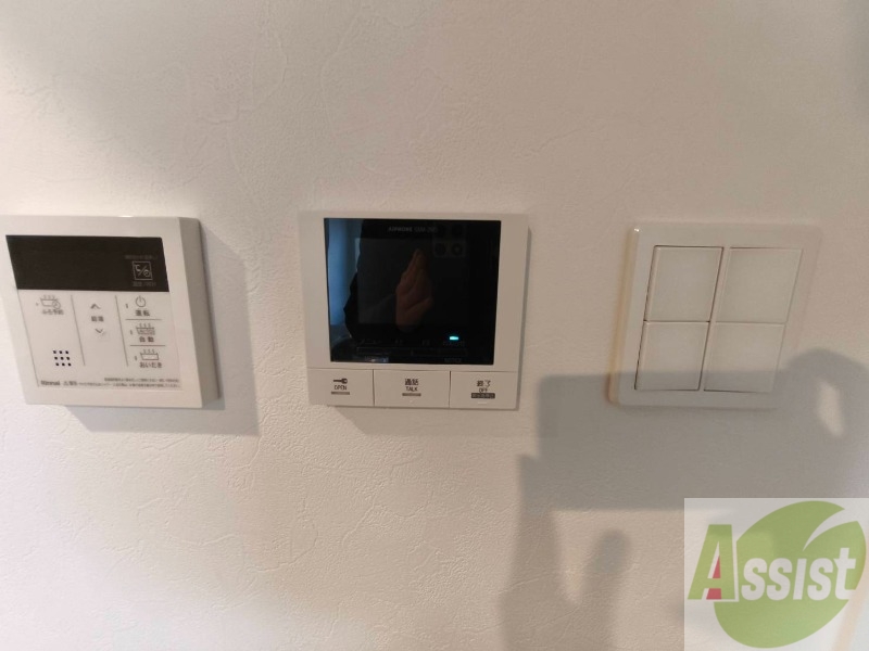 セキュリティ　モニタ付インターホンでセキュリティ面も安心です。