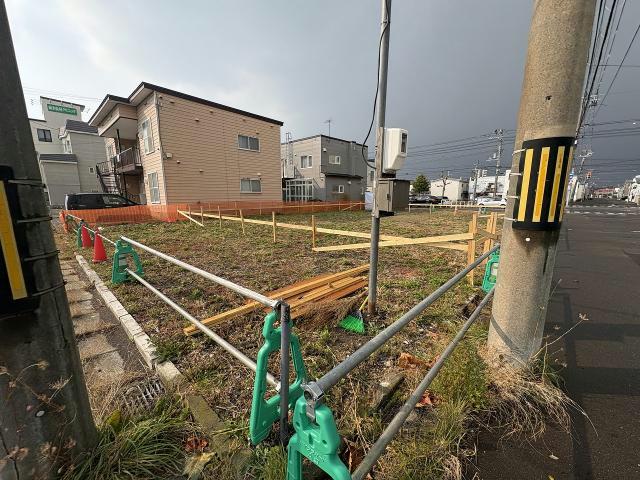 建物外観　建築中