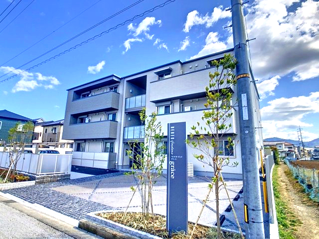 建物外観　2024年3月撮影