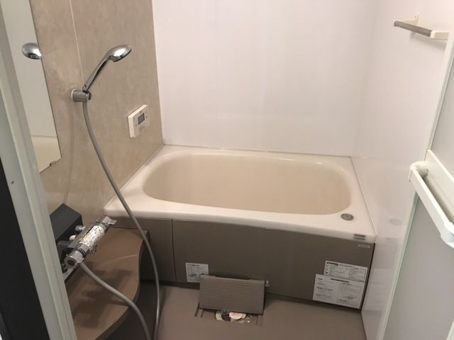 バス・シャワールーム