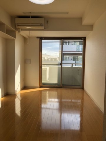 居室・リビング　※別室参考写真