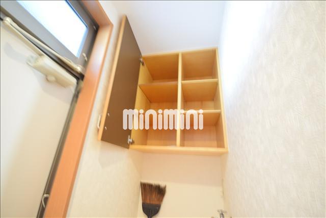 収納　下駄箱あります