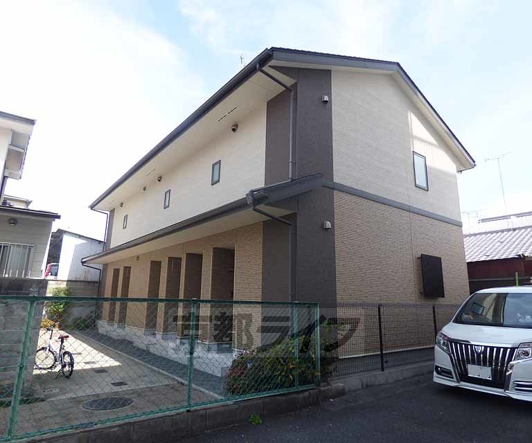 建物外観　落ち着いた雰囲気の外観です。