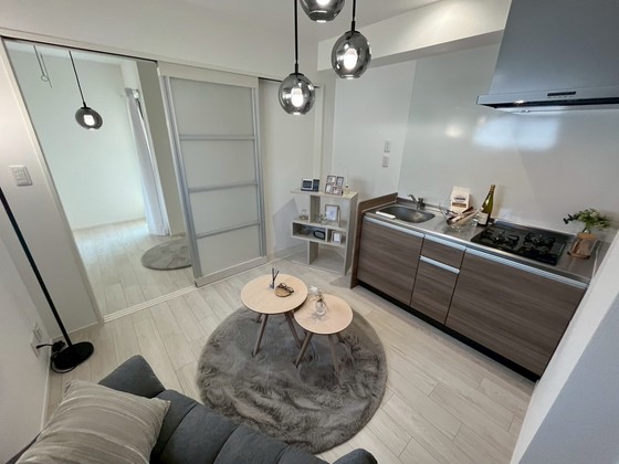 居室・リビング　※別部屋の写真です。