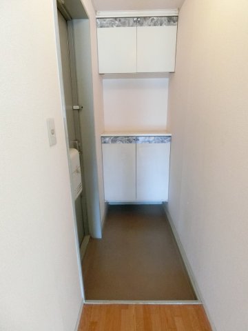 玄関　詳細は、RISUMO江坂本店→06-6155-7137まで♪