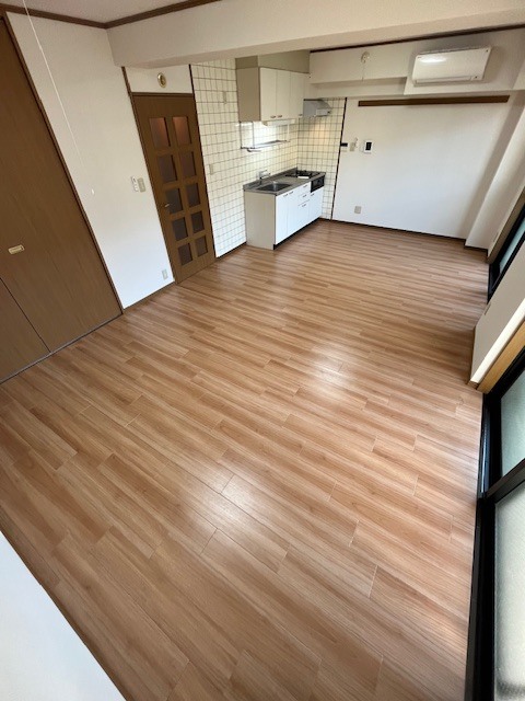 居室・リビング　中部屋タイプ参考写真