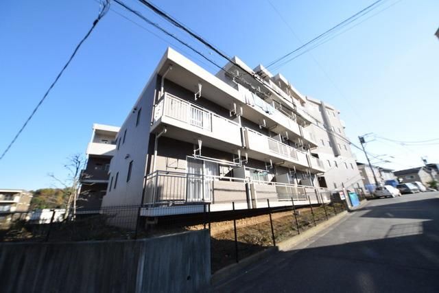 建物外観　おしゃれな外観