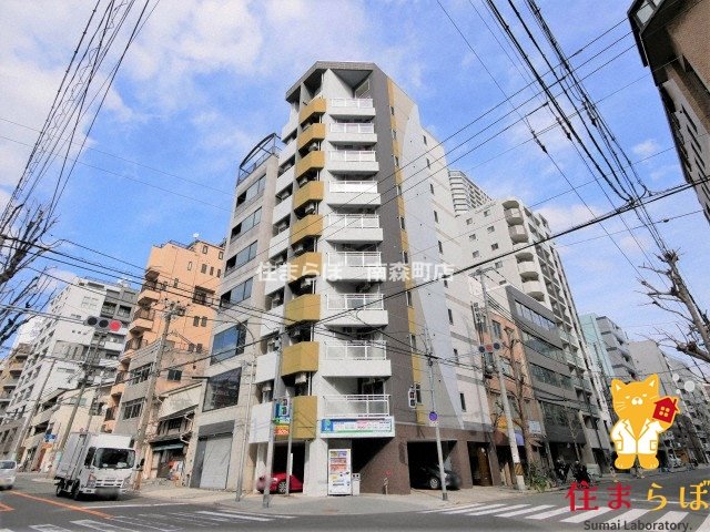 建物外観　「見ないで終わるには、惜しすぎる。」