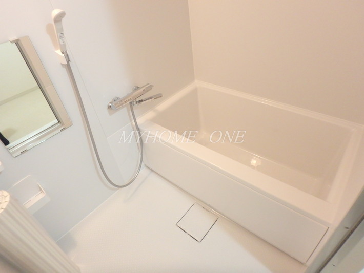 バス・シャワールーム　同物件施工事例　風呂