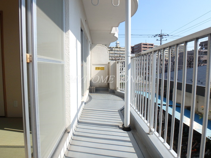 バルコニー　バルコニー