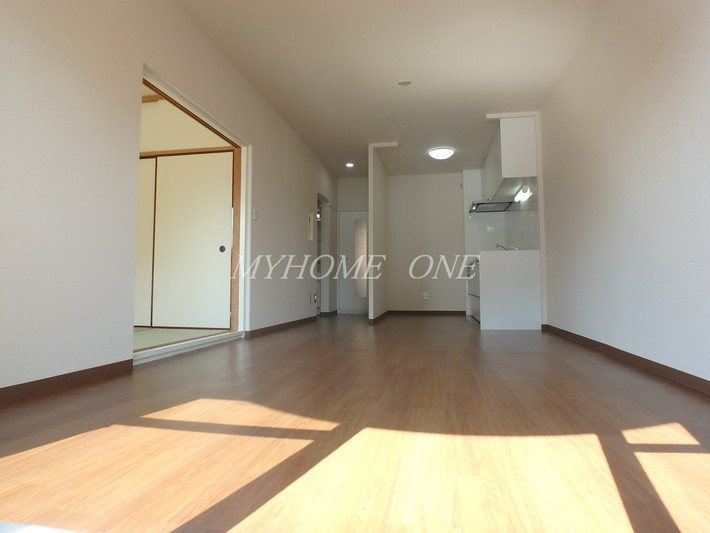 居室・リビング　リビング