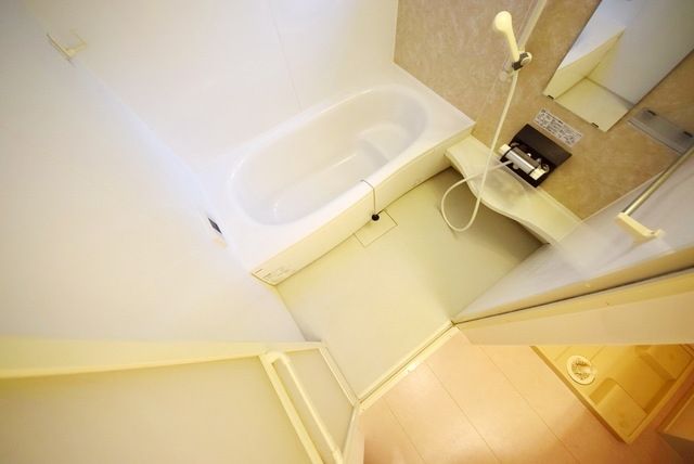 バス・シャワールーム　★一坪風呂★