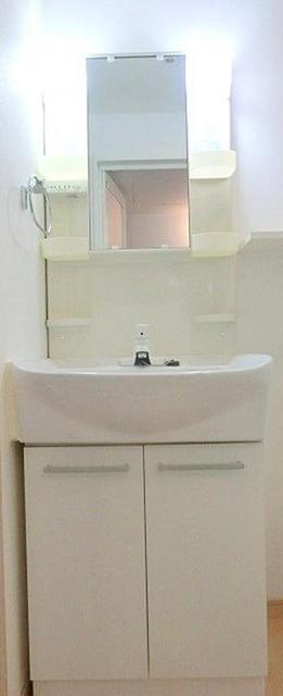 洗面設備　同仕様写真