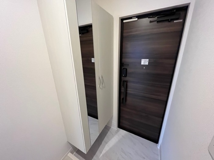 玄関　シューズボックス完備の玄関です。