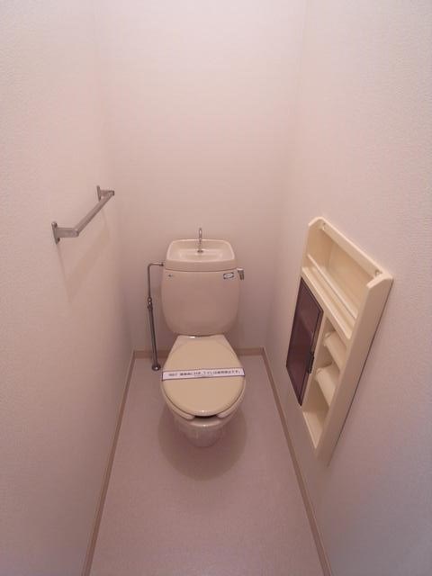 トイレ　※同タイプ別部屋