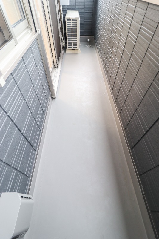 バルコニー　図面と現状に相違がある場合には現状を優先