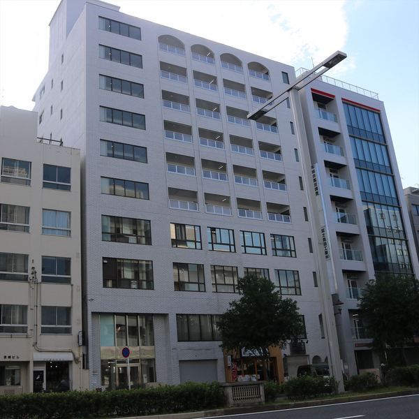 建物外観　北側正面