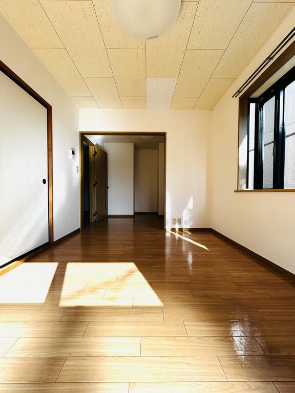 居室・リビング　LDK9帖　エアコン付き