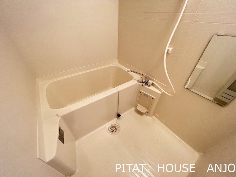 バス・シャワールーム　参考写真B302