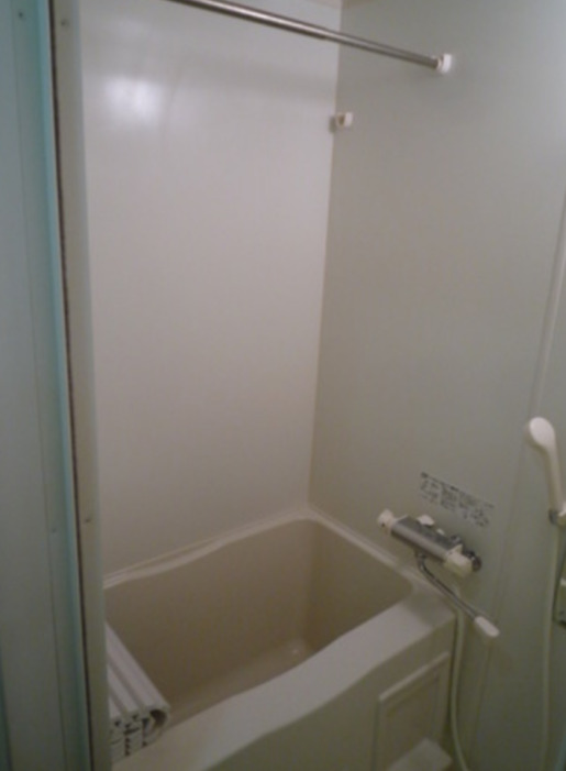 バス・シャワールーム　※別部屋の参考写真です。