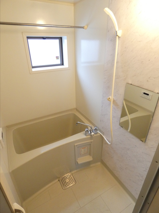 バス・シャワールーム　浴室　追い焚き機能付き