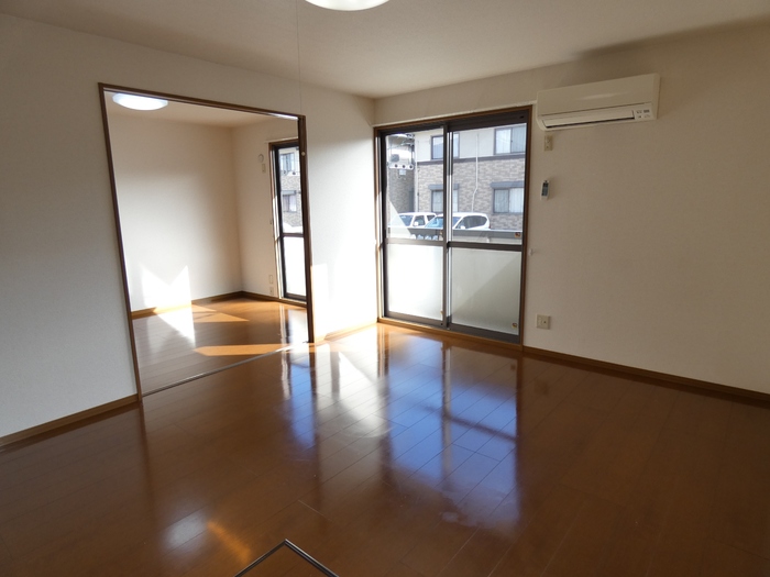 居室・リビング　LDK10帖