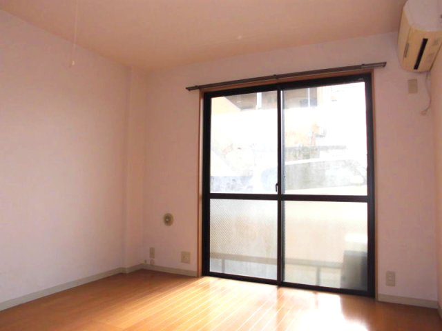 居室・リビング　同仕様