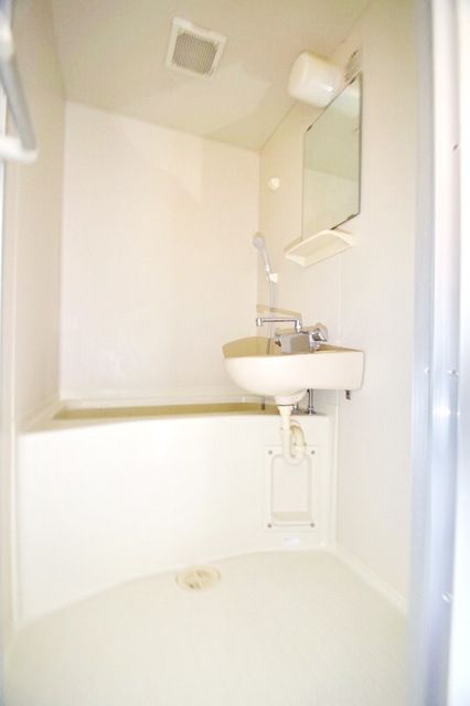 バス・シャワールーム　★お部屋探しはタウンハウジング稲田堤店まで★