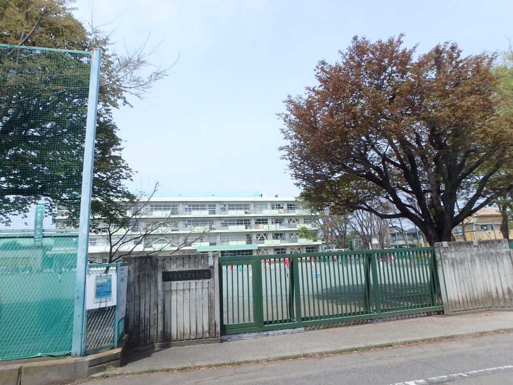 小学校　国分寺市立第十小学校（小学校）まで1023m