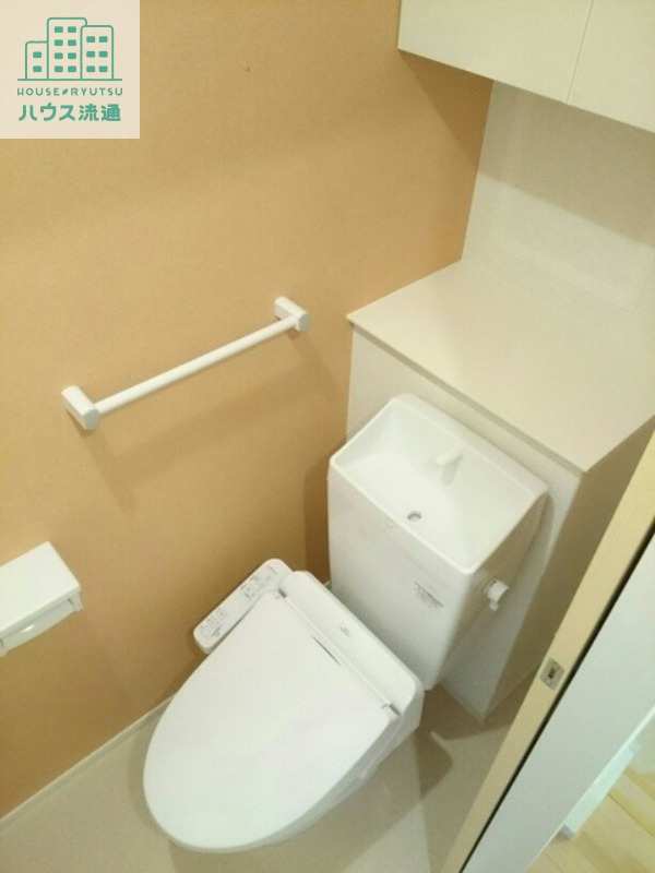 トイレ　※同タイプ別号室のお写真です