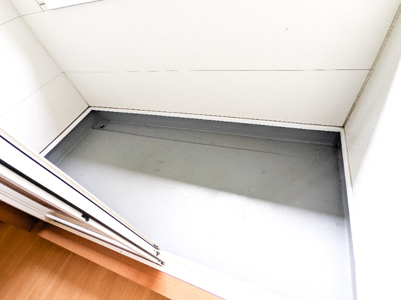 バルコニー　図面と現状に相違がある場合には現状を優先