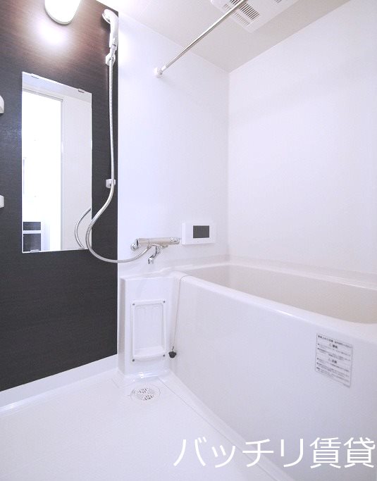 バス・シャワールーム　※同シリーズ写真のため、現状優先。