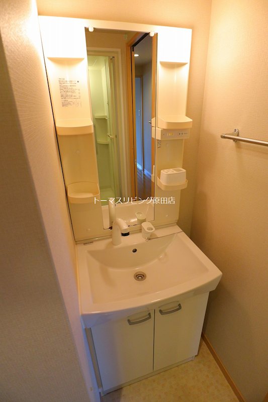 洗面設備　203号室写真