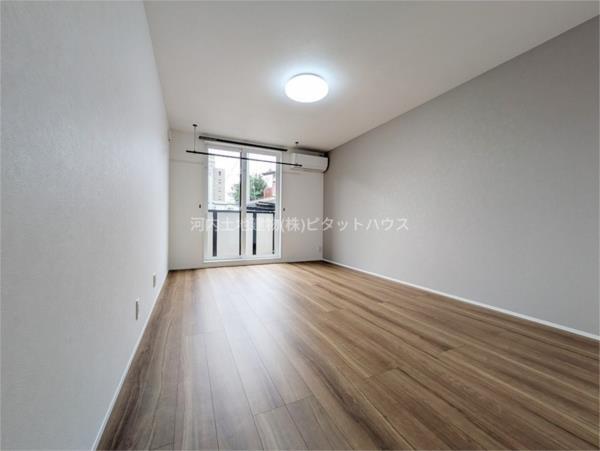 居室・リビング　※類似室内