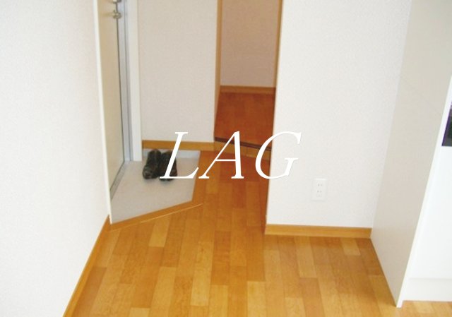 玄関　玄関です。