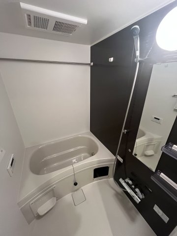 バス・シャワールーム　※同シリーズ物件参考写真