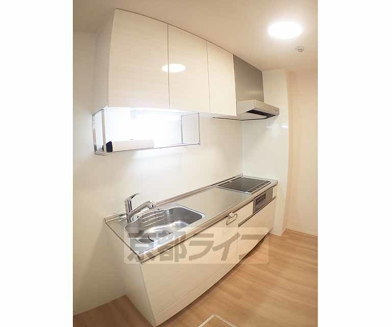 キッチン　とてもキレイなシステムキッチンで