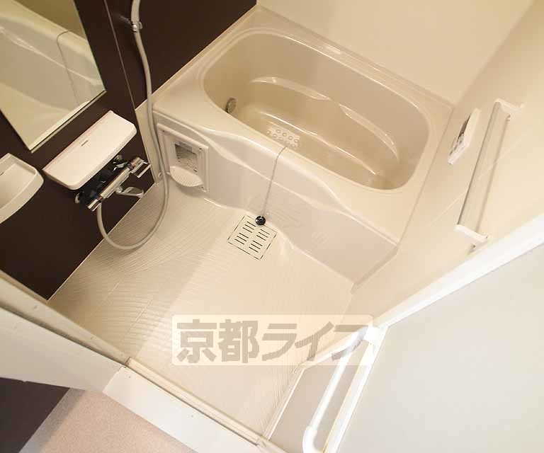 バス・シャワールーム　快適バスタイム～！